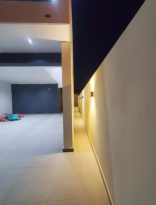 apartamentos - Se Vende Confortable Casa en Ave. 27 de Febrero 2