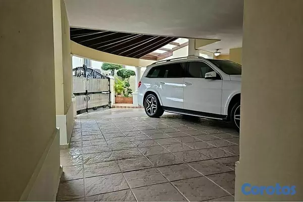 casas - Urbanización Fernandez, Santo Domingo D.N. Casa en 8