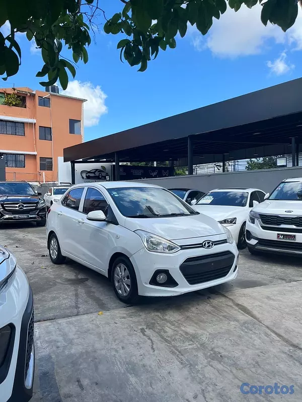 carros - Hyundai GrandI10 SDN 2015 2