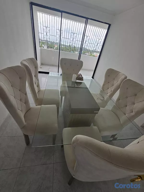 muebles y colchones - Comedor moderno de vidrio 6 sillas capitoné – exce 1
