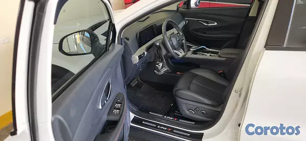 jeepetas y camionetas - Changan Uni-T 2023 2