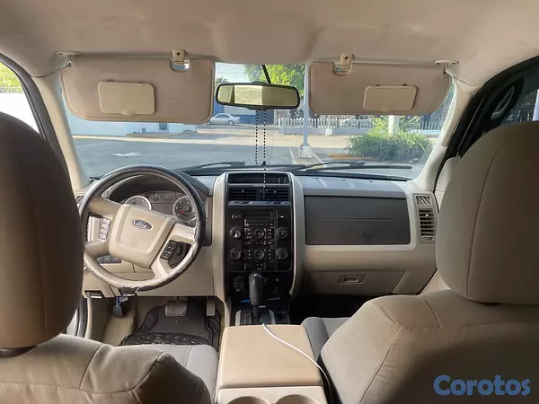 jeepetas y camionetas - Ford Escape XLT 2012 2.5L Automática 8