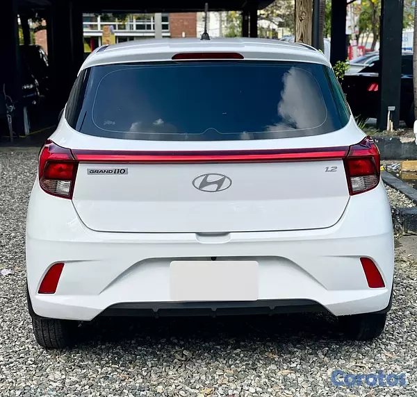 carros - HYUNDAI GRAND I 10 2024 8
