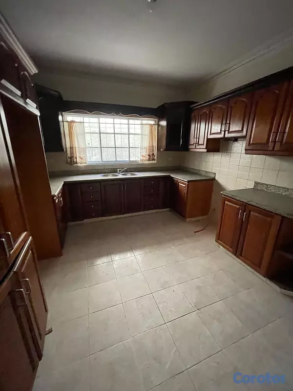 casas - CASA EN VENTA - Altos de Arroyo Hondo 3ro 5