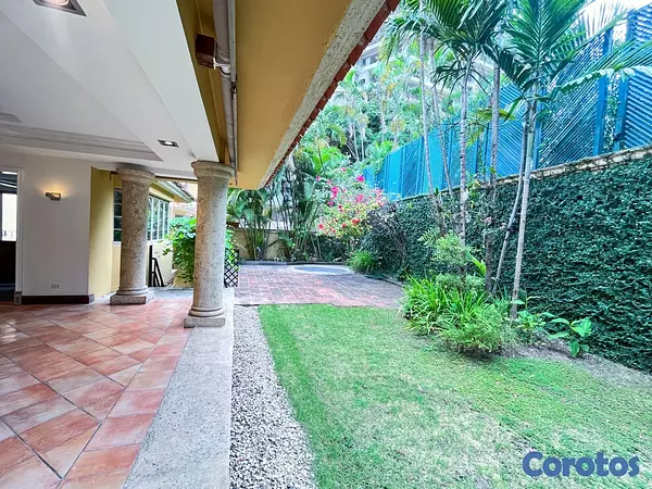 casas - Venta de Casa en Los Cacicazgos  6