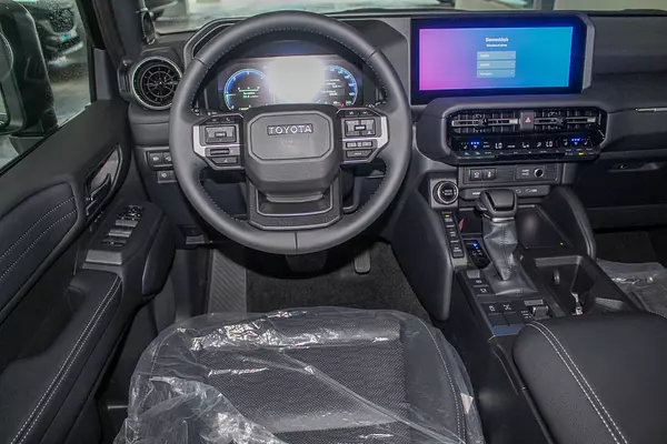 jeepetas y camionetas - Toyota Land Cruiser Prado Luxury 2026 5