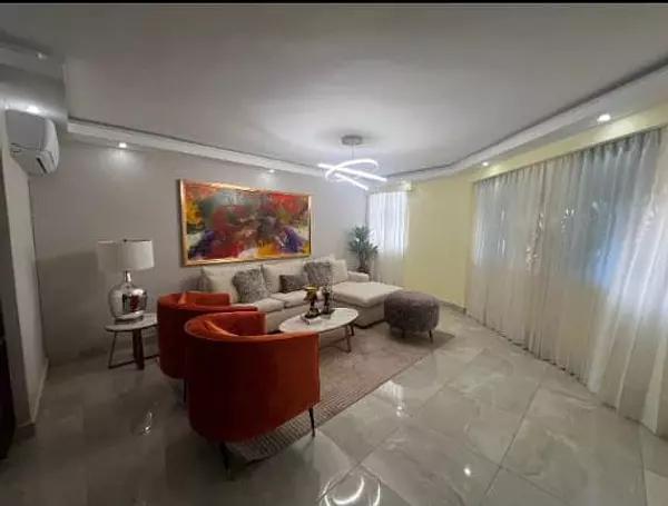 apartamentos - Alquilo apartamento en la Av. Anacaona. 2