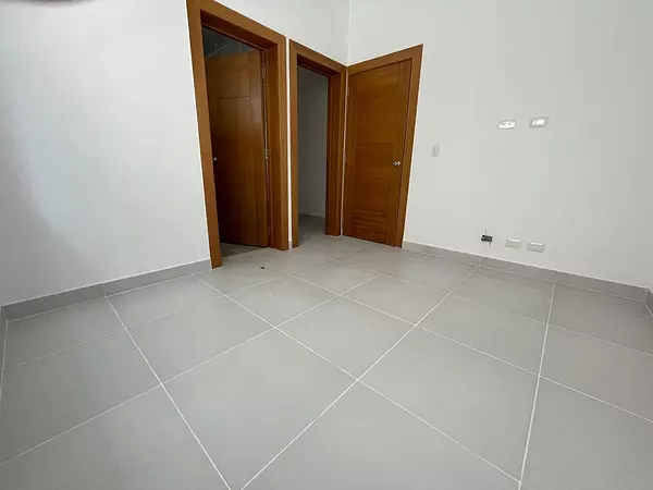 apartamentos - Se vende Apartamento perfecto, Evaristo Morales 2