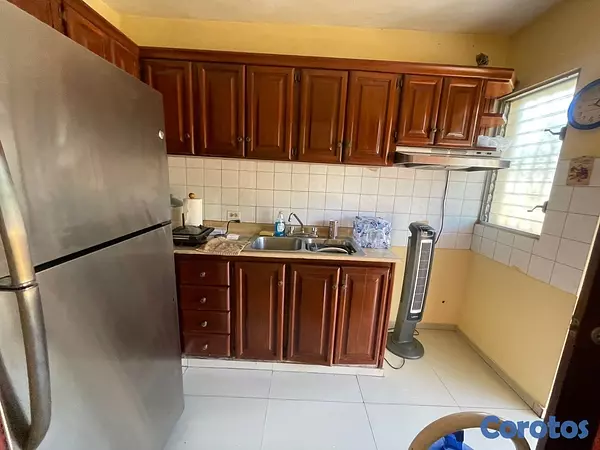 casas -  venta de casa en la avenida España Santo Domingo este  5