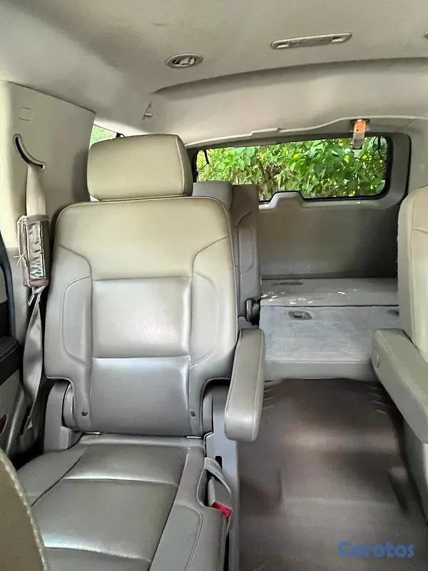 jeepetas y camionetas - 🚗 Chevrolet Tahoe 2015 – ¡Potente, espaciosa y en excelente estado! 💰 6