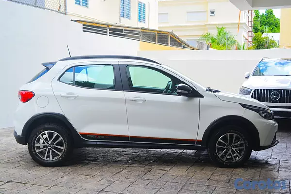 jeepetas y camionetas - Fiat ARGO TREKKING 3