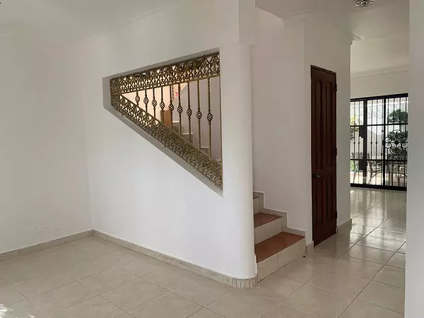 casas - Se vende casa en Av. España 5