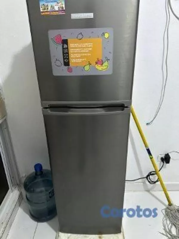electrodomesticos - Nevera Tecnomaster 8 pies Cubicos 1