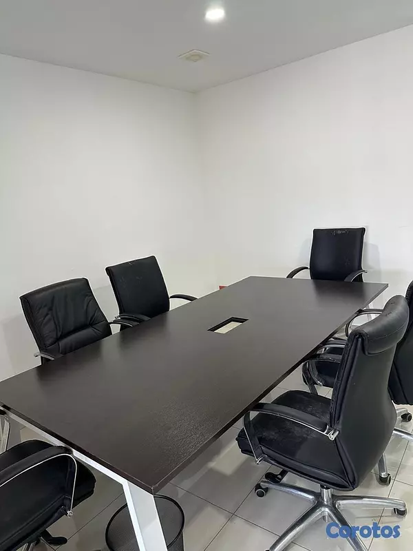 oficinas y locales comerciales - Local de Oficina Amueblado en Bella Vista piso 8 10