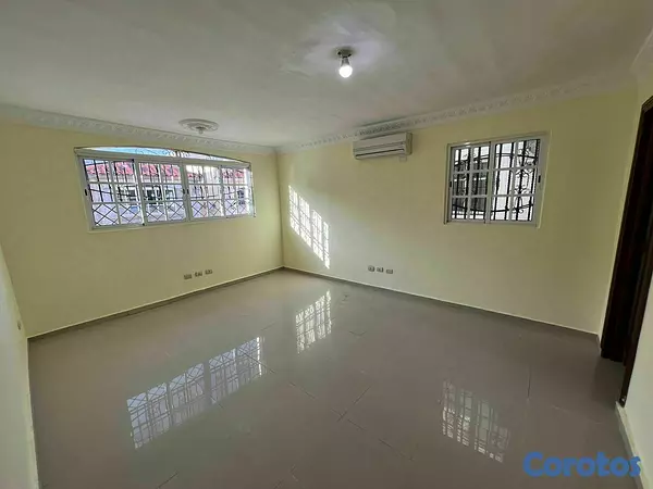 casas - Vendo casa vista hermosa, Santo Domingo Este  2