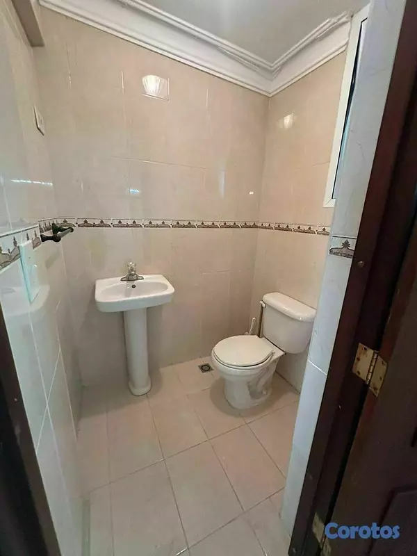 casas - Venta de casa familiar de 3 habitaciones  9