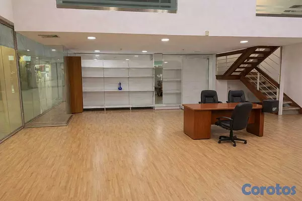 oficinas y locales comerciales - LOCAL EN MALECÓN CENTER 4
