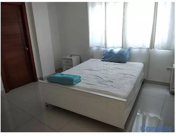 apartamentos - Amplio apartamento a la venta  4