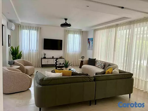 casas vacacionales y villas - Villa en venta o  alquiler en punta cana village  2