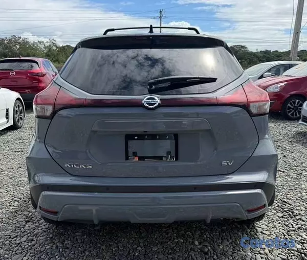 jeepetas y camionetas - Nissan Kicks SV 2021
 6