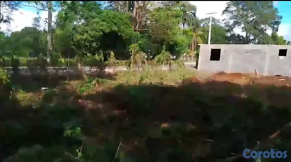 solares y terrenos - EN VENTA TERRENO EN SANTA CRUZ CARRETERA SIERRA DE AGUA ANTES DE LA PLAZA SKY 3