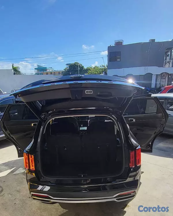 jeepetas y camionetas - KIA SORENTO EX 2021 NEGRO GASOLINA 12