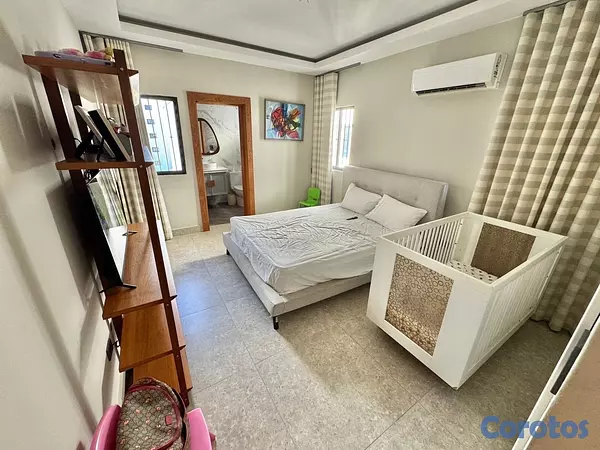 apartamentos - vendo oh urbanización real piso 7 y 8 dos parqueos 4 habitaciones terraza balcón 2