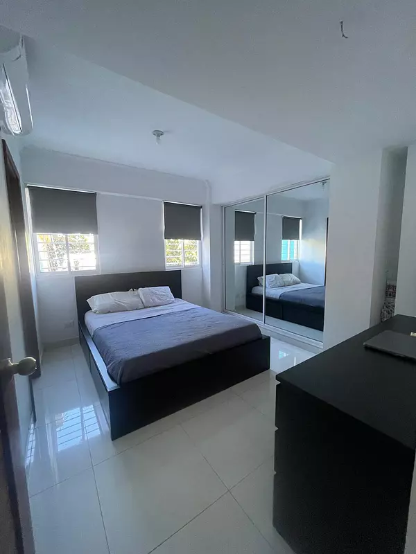 apartamentos - Vendo apartamento en Los Jardines del Sur 9