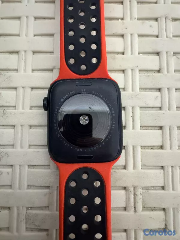 otros electronicos - Apple Watch SE 2da generación  2
