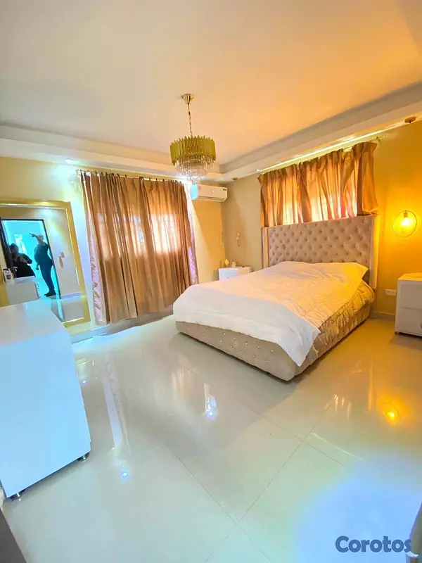apartamentos - venta de apartamento tipo penthouse con jacuzzi en corales del sur con 258mts 4
