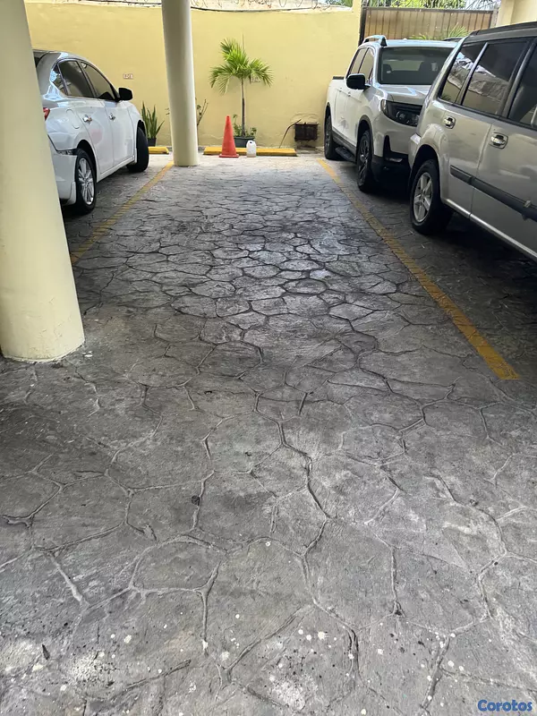 apartamentos - venta de apartamento en Alma Rosa 1 con 136mts Santo Domingo este  2