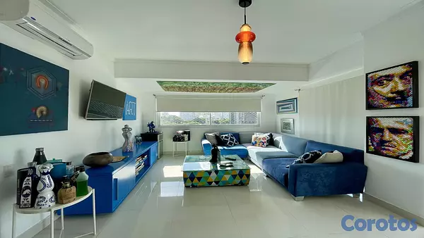 apartamentos - Apartamento en venta en excelente calle de Piantini, próximo a Blue Mall 5