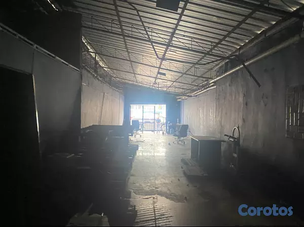 oficinas y locales comerciales - se alquila local  2