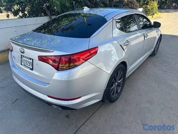 carros - KIA K5 2013  4