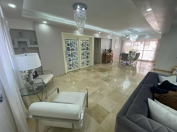 apartamentos - Se alquila apartamento amueblado en Av. Anacaona 2
