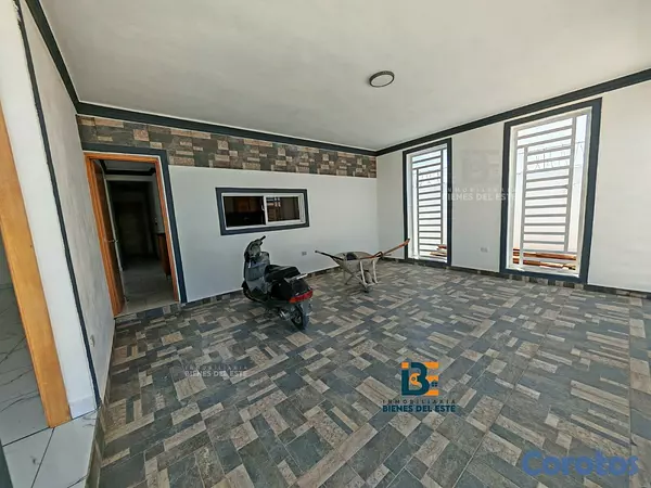 casas - Se Vende amplia Vivienda NUEVA, con mucho patio, u 3