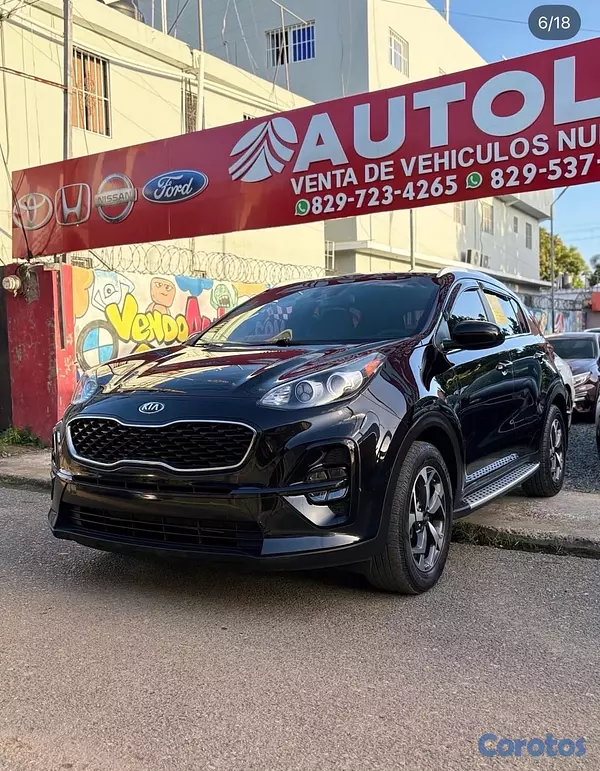 jeepetas y camionetas - Kia Sportage LX 2020 4