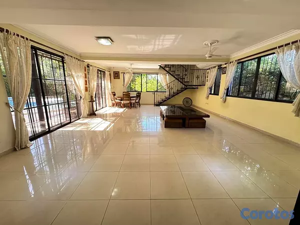 casas - vendo casa en los Ríos de tres niveles 4 habitaciones 5 parqueos jacuzzi  18