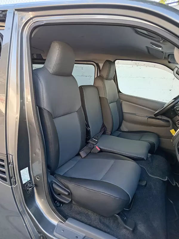 otros vehiculos - NISSAN CARAVAN NV350 7