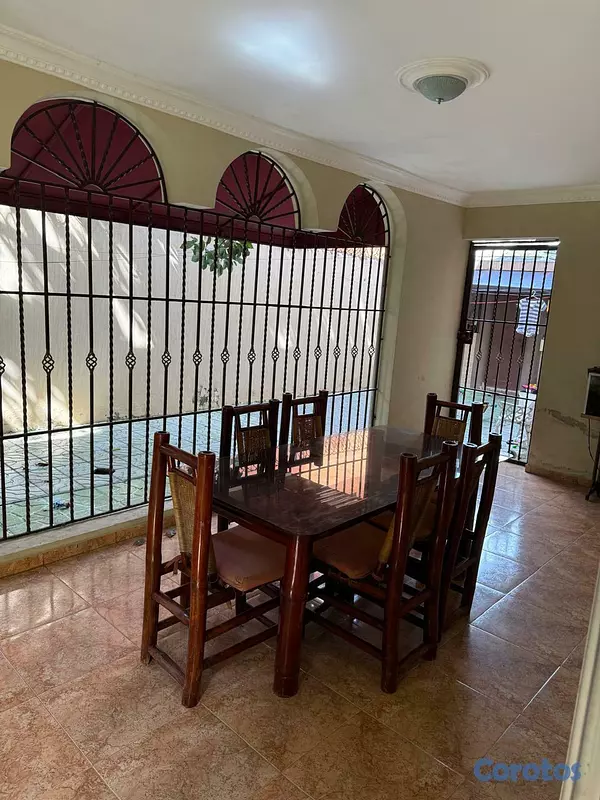casas - MAJESTUOSA Y LUJOSA CASA EN LUCERNA  6