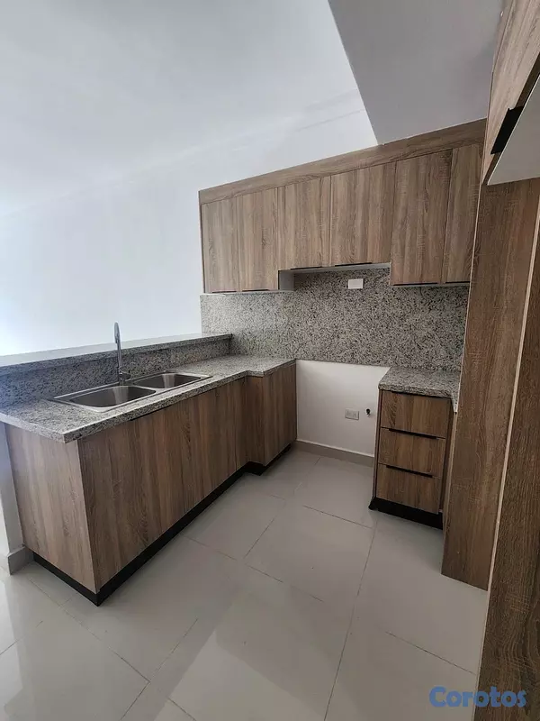 apartamentos - renacimiento alquiló una habitación 1.5 baños balcón parqueo piso 6 área social  7