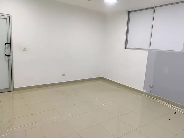 oficinas y locales comerciales - Local en Naco  7