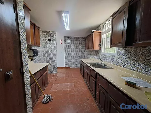 casas - 🔵Alquilo Casa  para oficina 2 niveles en arroyo ho 9