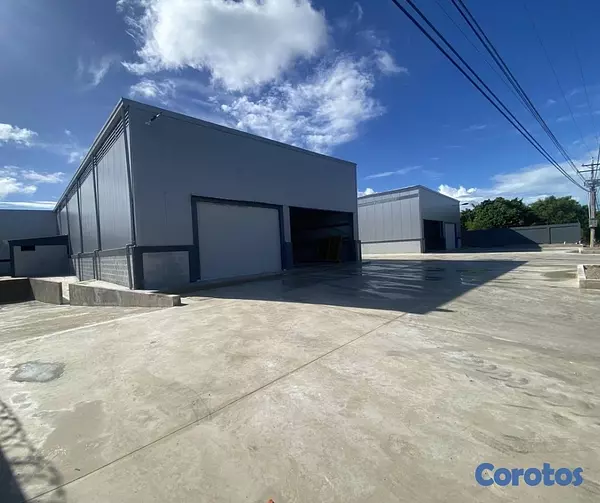 casas vacacionales y villas - Naves Industriales Barbero Punta Cana 3