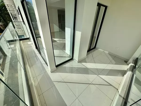 apartamentos - Apartamento Nuevo en Venta
BELLA VISTA SUR
USD 292,325.
Mantenimiento: RD$11,300 7