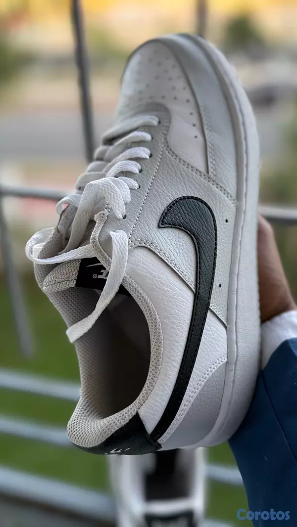 zapatos para mujer - Tenis Nike Dunk Low Gris/Blanco talla 7.5 5