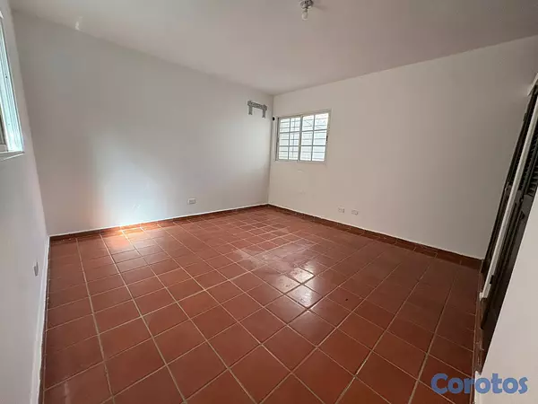 oficinas y locales comerciales - LOCAL COMERCIAL EN ALQUILER DETRAS DE LA NUNEZ DE  6