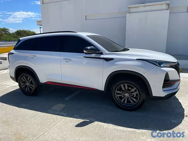 jeepetas y camionetas - Changan CS75 Plus 2023 1.5T  2
