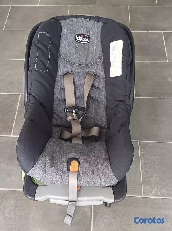 coches y sillas - Silla de bebé con base y coche  5