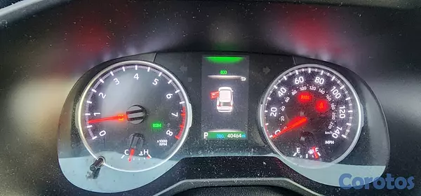 jeepetas y camionetas - rav4 xle 40mil millas un solo dueño en usa  10